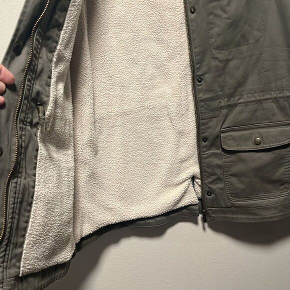 L.L. BEAN Women's Olive Green Utility Sherpa Lined Vest, Size M - Picture 7 of 12